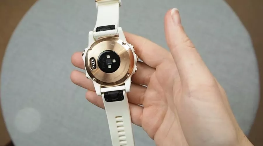 Back Side Of Garmin fēnix 5S Premium white Watch